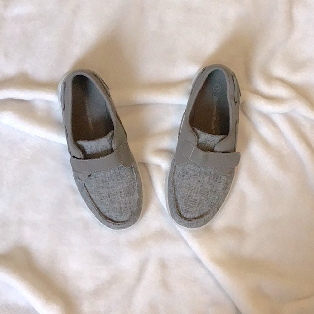 Boys boat shoes